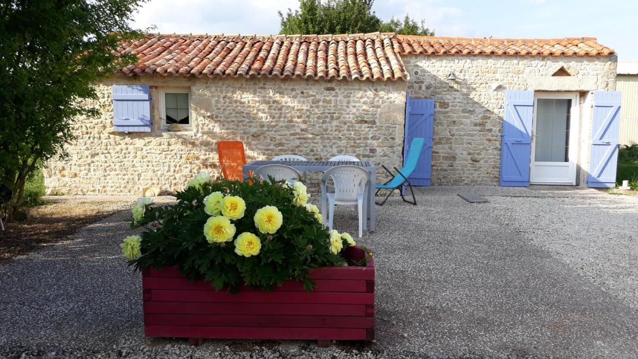 La Maison Neuve Ferienhaus Fontaines (Pays de la Loire)